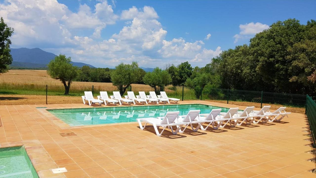 Masia Para Grupos Con Piscina Privada28 Pax Cabanelles Eksteriør bilde